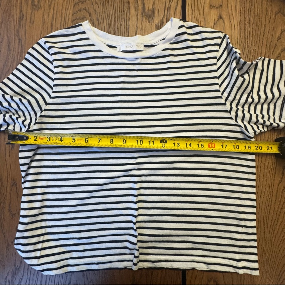 Mango Classic Black and White Striped Tee Boxy lightweight Shirt Size Large - Picture 5 of 6